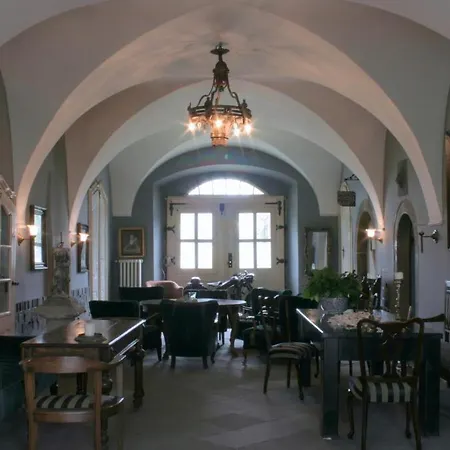 Palac Miejski Hotel 3*