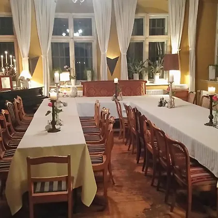 Palac Miejski 3*