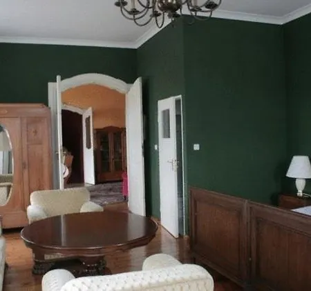Palac Miejski 3* Karpacz